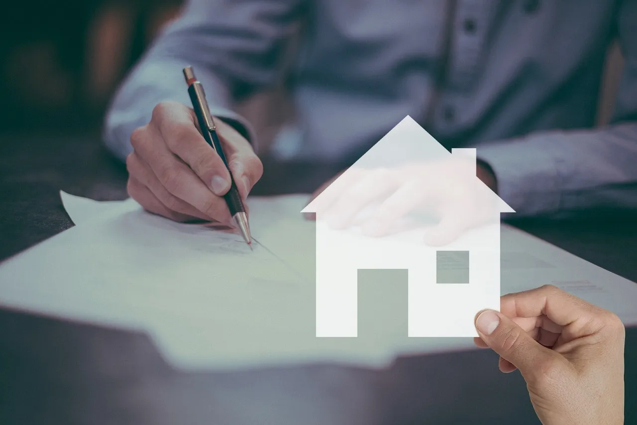 Photo showing mortgage, house and contract.