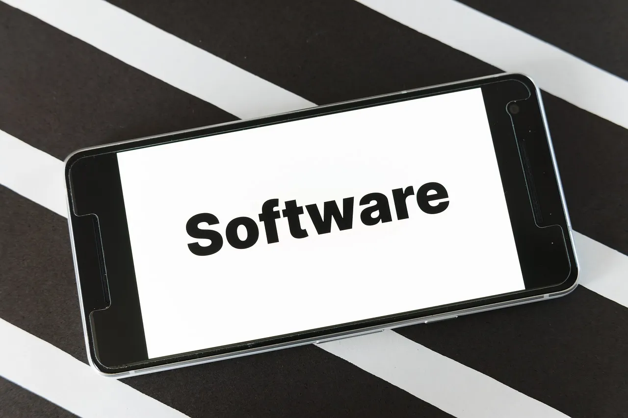 Photo showing screen, smartphone, website and blog.