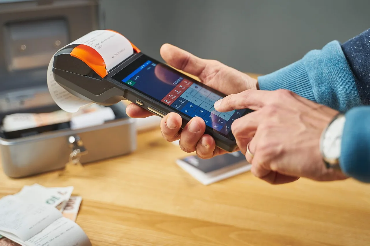 Photo showing checkout, eet, electronic records and sales.