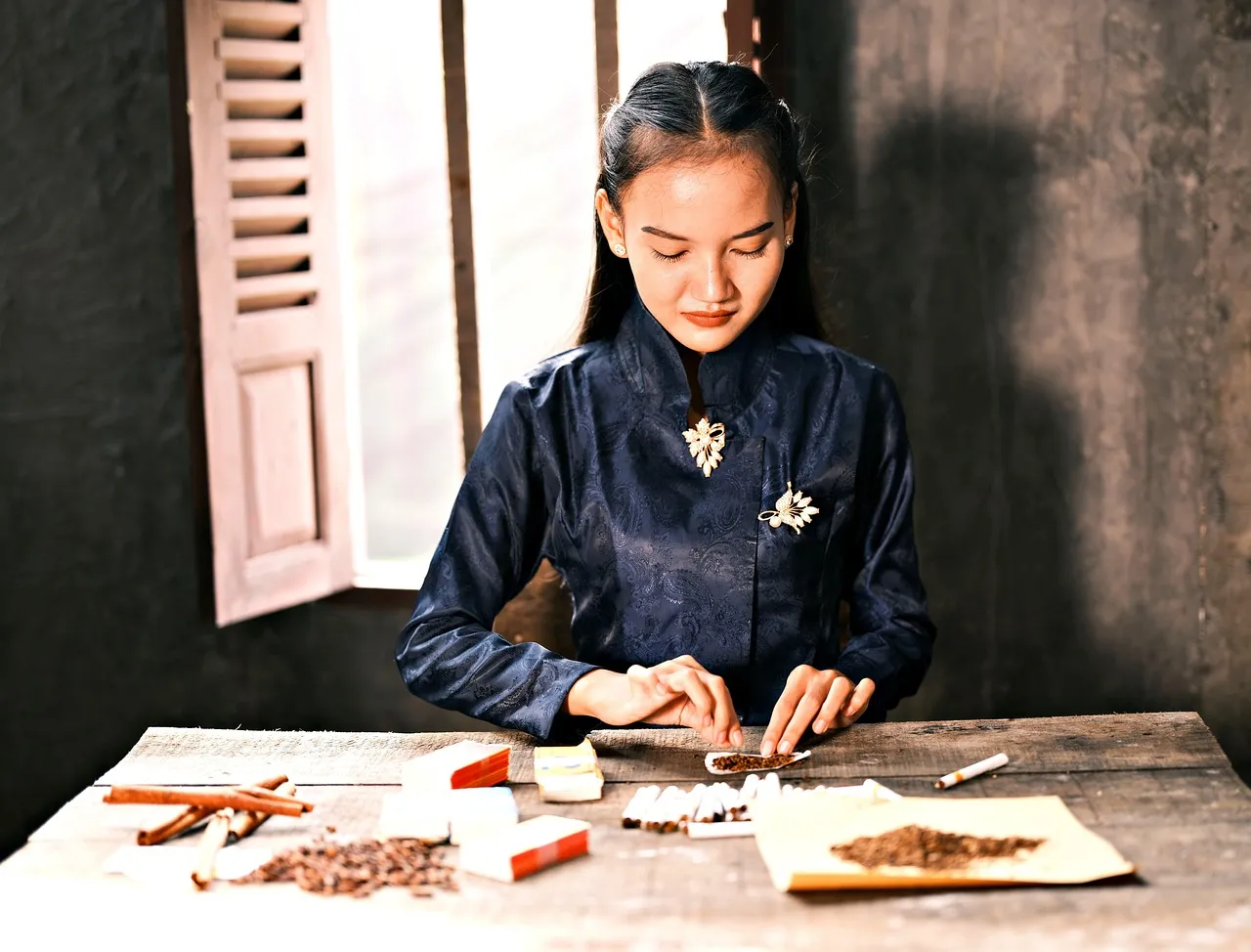 Photo showing cigar tester, young girl, woman and model.